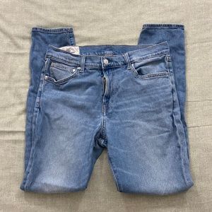 2/$8 👔 H&M Skinny Jeans